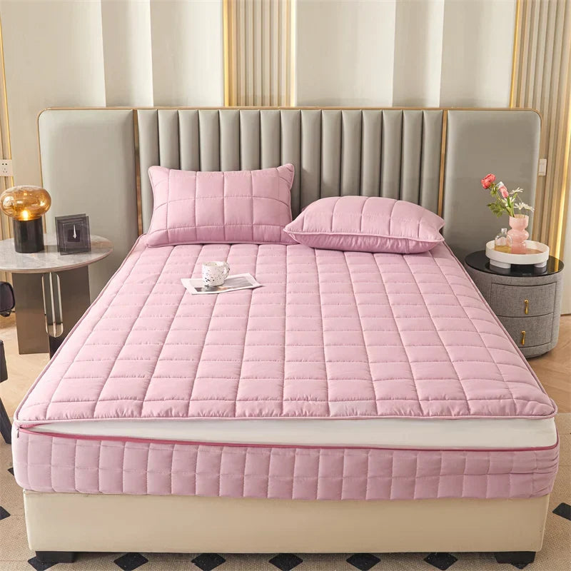 Premium Breathable Noiseless Waterproof Zip Mattress Protector