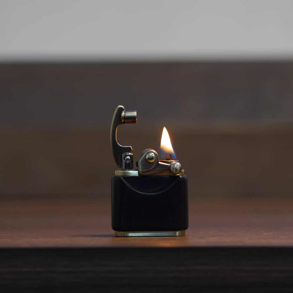 Rosewood Retro Kerosene Lighter
